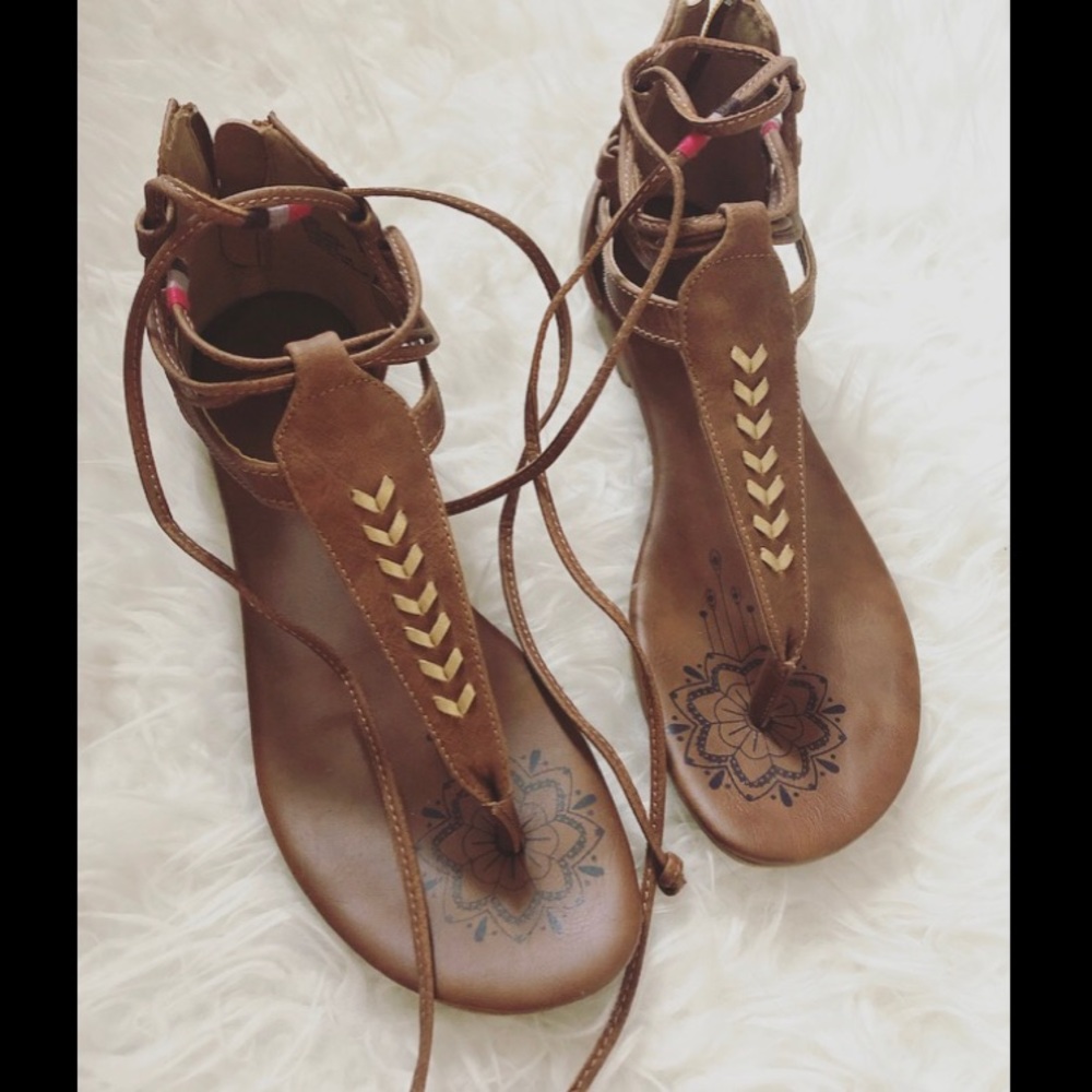 Women’s Brown Lace-Up Gladiator Sandals with Gold Chevron Accents